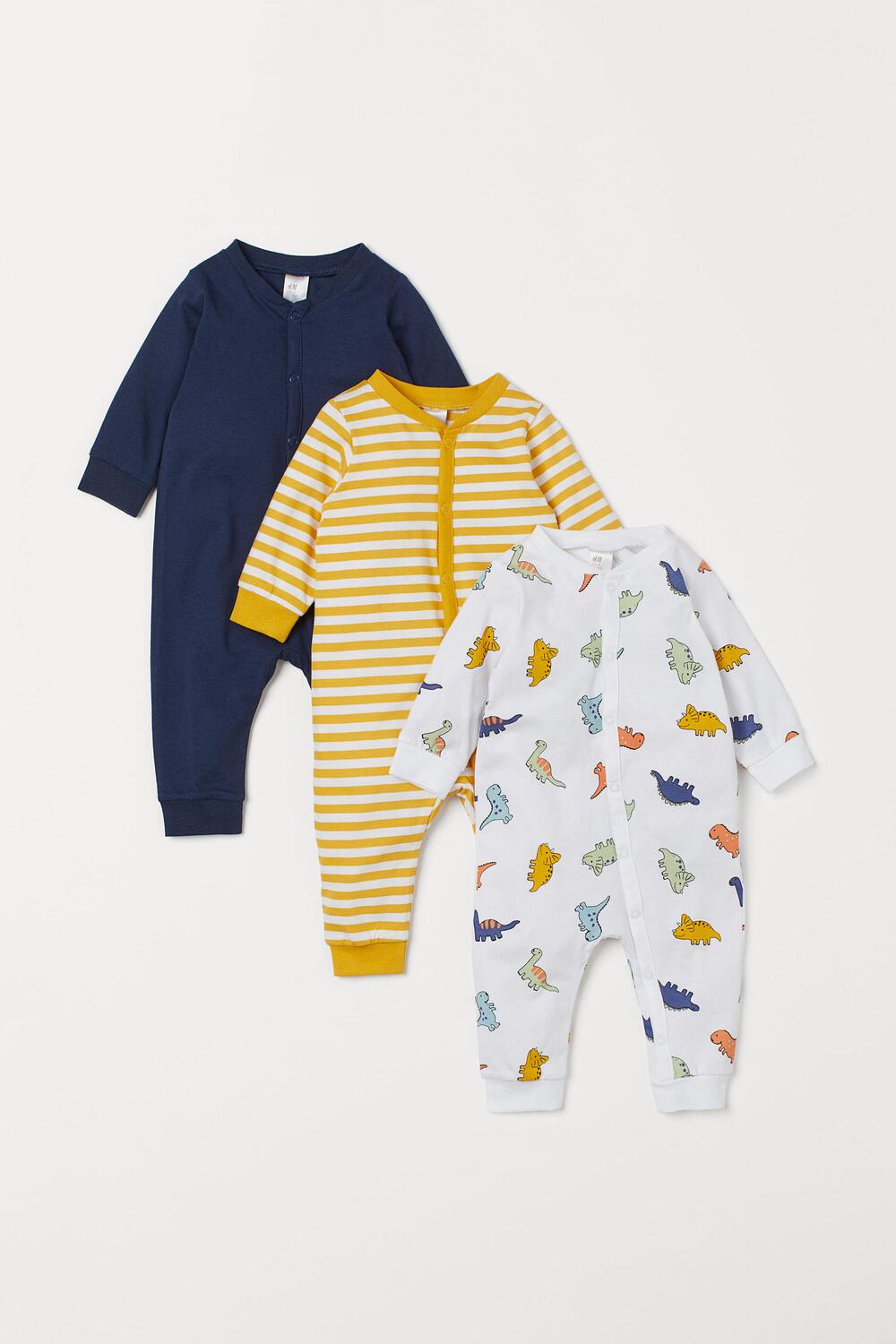Baby, Erstausstattng, Kleidung, bequem, alltagstauglich, praktisch, nachhaltig, festlich