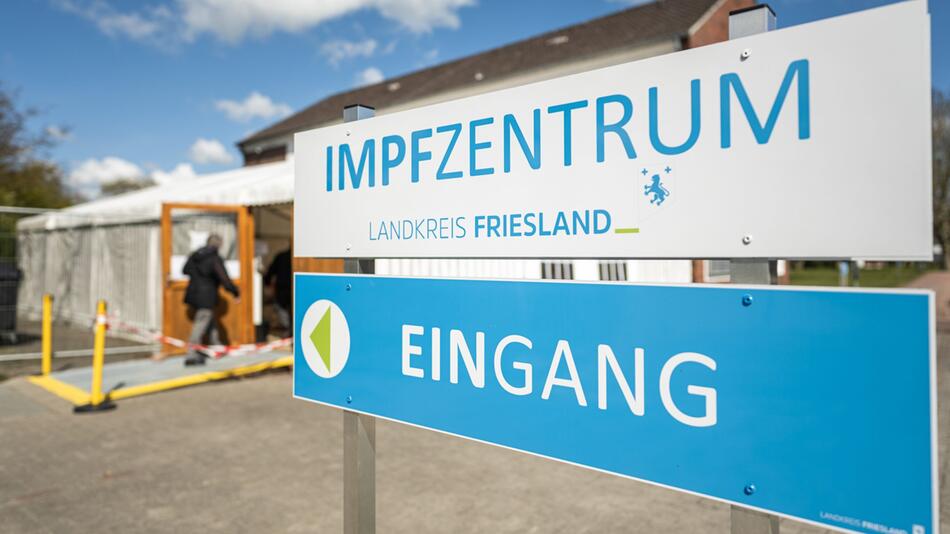 Impfzentrum Friesland: Kochsalzlösung anstatt Biontech