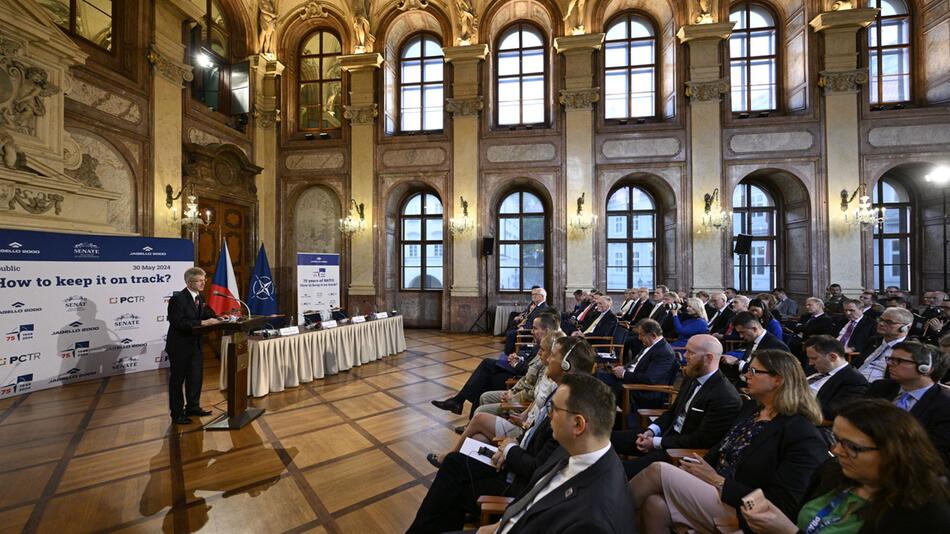 Nato-Aussenministertreffen in Prag