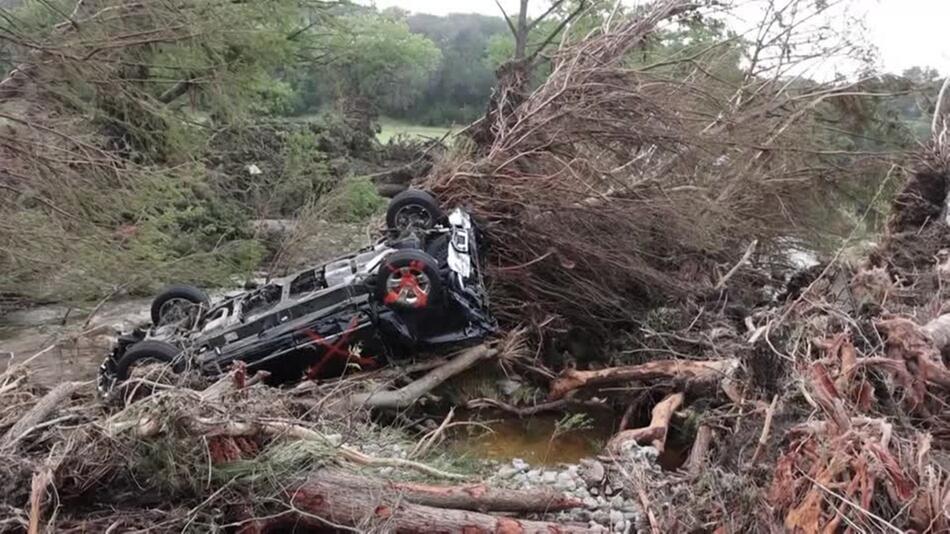 Nach der Sturzflut in Texas steigt die Zahl der Toten deutlich