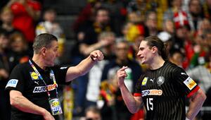 Alfred Gislason (l) und Juri Knorr