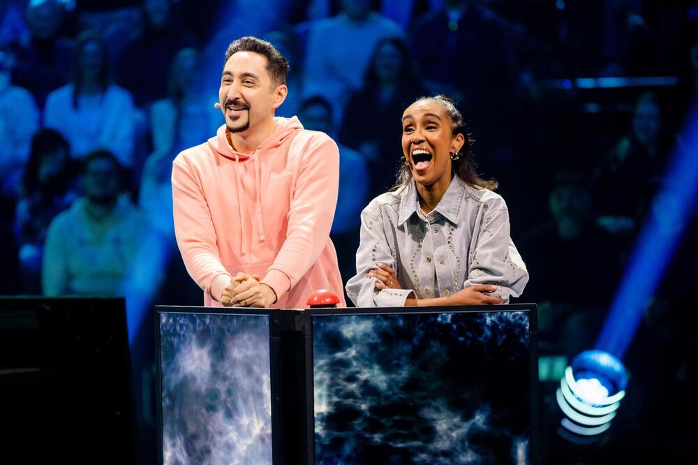 Eko Fresh (l.) und Hadnet Tesfai (r.) im Studio