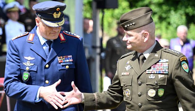General Ingo Gerhartz und General Christopher G. Cavoli