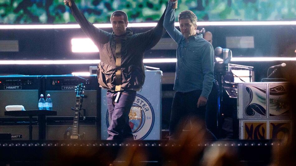 Oasis-Konzert in Cardiff
