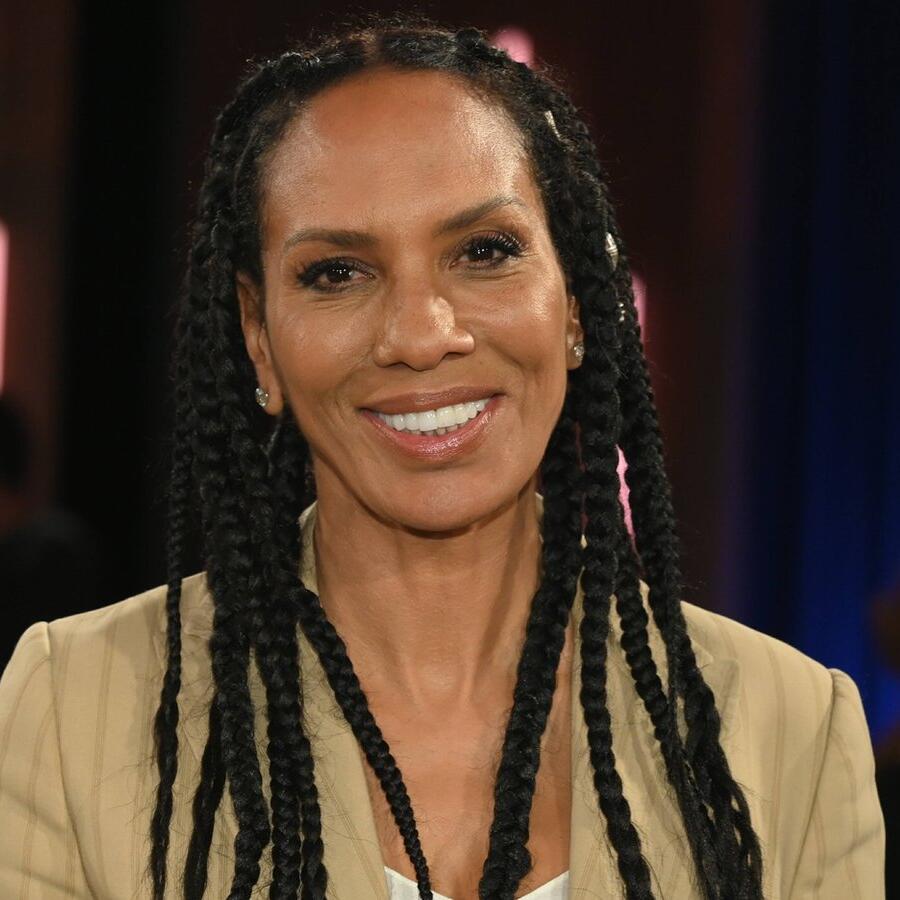 Porn camilla araujo nude quite easy arrangement after a