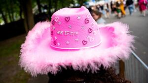 Vor dem Konzert von Taylor Swift in Hamburg