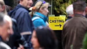 Teilnehmer für ein Casting für Komparsen