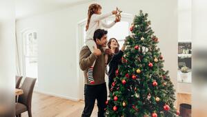 Der Weihnachtsbaum ist die Lieblingstradition vieler Menschen.