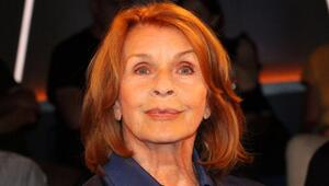 Senta Berger erholt sich gerade von ihrem Oberschenkelbruch in der Reha.