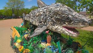 Müll wird Kunst: Zoo in Minnesota zeigt beeindruckende Skulpturen aus Meeresabfall