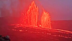 400 Meter hoch: Kilauea-Vulkan spuckt wieder Lavafontänen