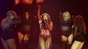 Sarah Engels singt ihren ESC-Song "Fire".