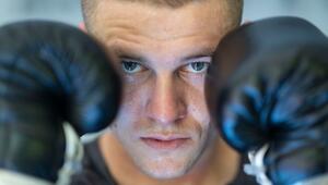 Boxen: Supermittelgewicht, Zachenhuber beim Training