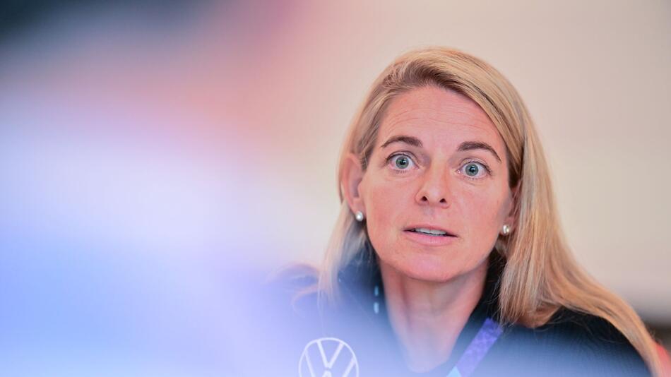 Frauenfussball-EM - DFB-Sportdirektorin Künzer