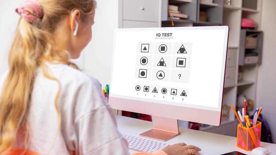 Intelligenztest, IQ-Test, IQ, Hochbegabt, Gesellschaft, Psychologie