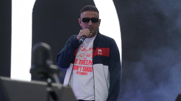 Rapper Haftbefehl "befindet sich unter ärztlicher Aufsicht".