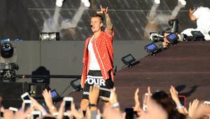 Plant Justin Bieber einen WM-Auftritt?