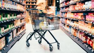 Verlassener Einkaufswagen im Supermarkt