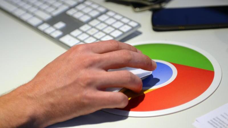 Google-Logo auf dem Mousepad