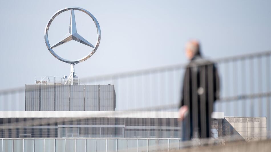 Corona-Krise - Daimler verlängert Kurzarbeit bis Ende April