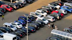 Aldi, Lidl & Rewe helfen gegen das Parkplatzproblem in Grossstädten