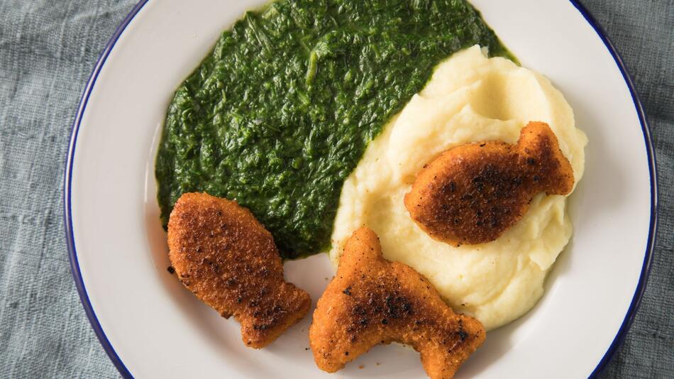 Spinat mit Fischstäbchen und Kartoffelbrei