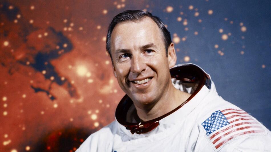 Jim Lovell ist im Alter von 97 Jahren in Illinois verstorben.