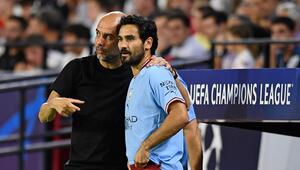 Pep Guardiola und İlkay Gündoğan
