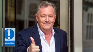 Piers Morgan ist seit dem Megxit 2020 und dem "schändlichen Verrat" an der königlichen Familie ...