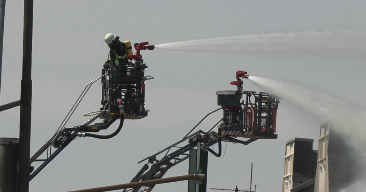 Sankt Augustin Vermisste Feuerwehrleute Werden Tot Entdeckt Gmx Ch