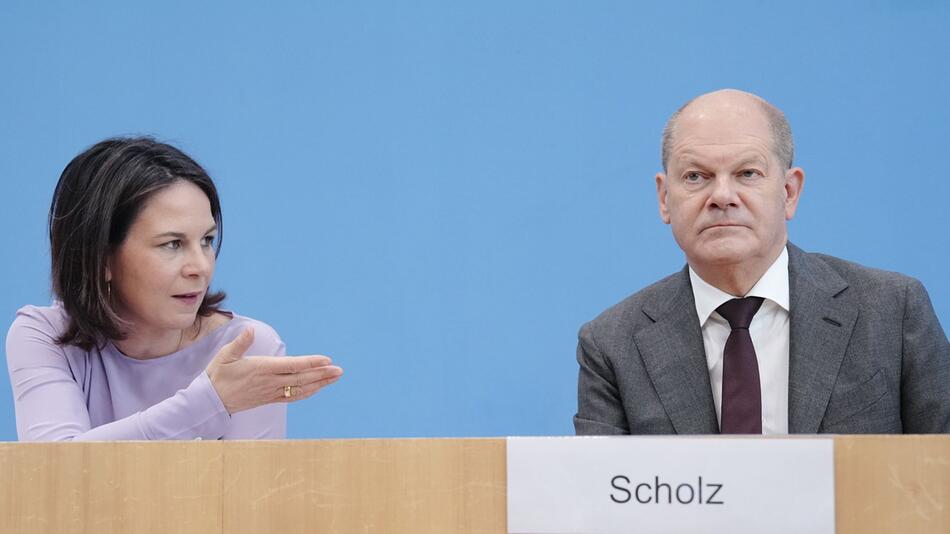 Annalena Baerbock und Bundeskanzler Olaf Scholz