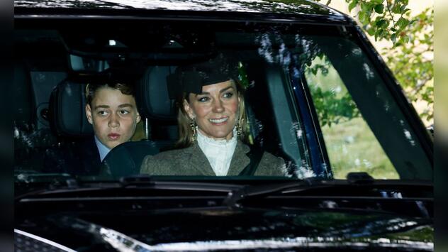 Nicht nur Prinzessin Kate, hier an der Seite ihres Sohnes George, zeigte sich vor den Kameras ...