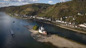 Niedrigwasser am Rhein