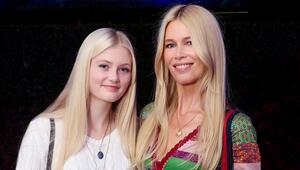 Claudia Schiffer und Tochter Cosima im Herbst 2024 bei einem Opening Event in West Hollywood.