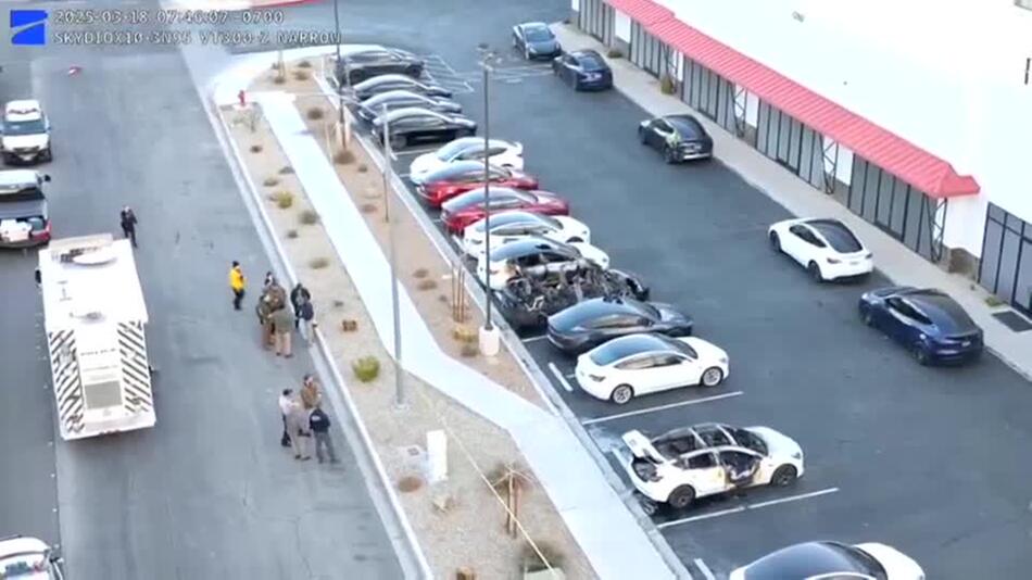 Las Vegas: Teslas vor Autohaus angezündet