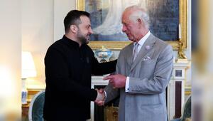 Wolodymyr Selenskyj (l.) und König Charles haben sich in den vergangenen Jahren schon häufiger ...