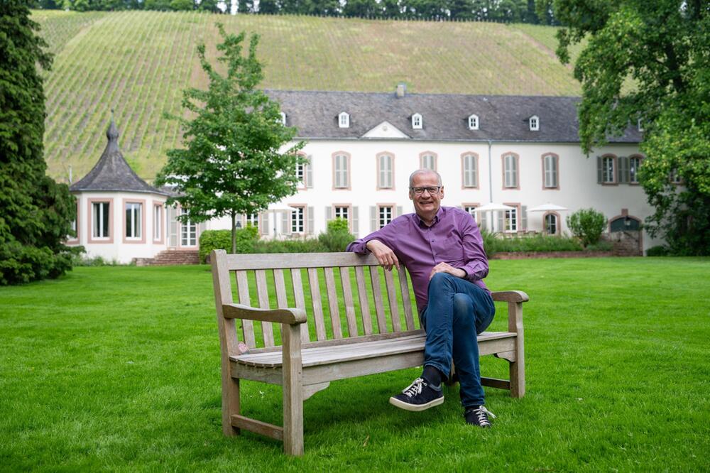 Günther Jauch auf seinem Weingut