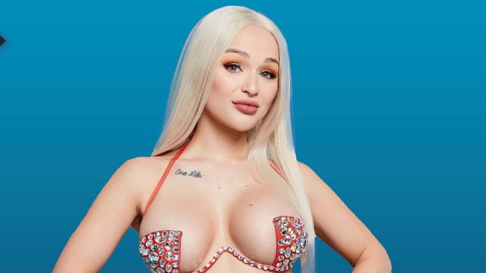 Erotikmodel Emmy Russ wird ab Dienstag bei "Big Brother" für Aufregung sorgen.