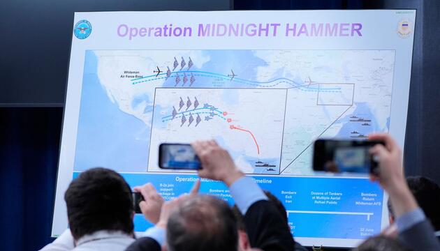 Operation "Mitternachtshammer"