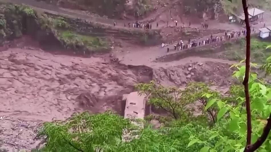 Mehr als 300 Tote nach Überschwemmungen in Pakistan