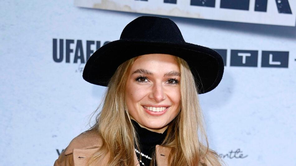 Lola Weippert