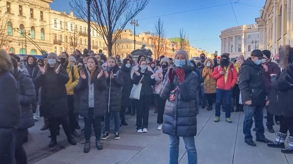 Russland, Protest, Demonstration, Krieg, Ukraine, Wladimir Putin, 2022