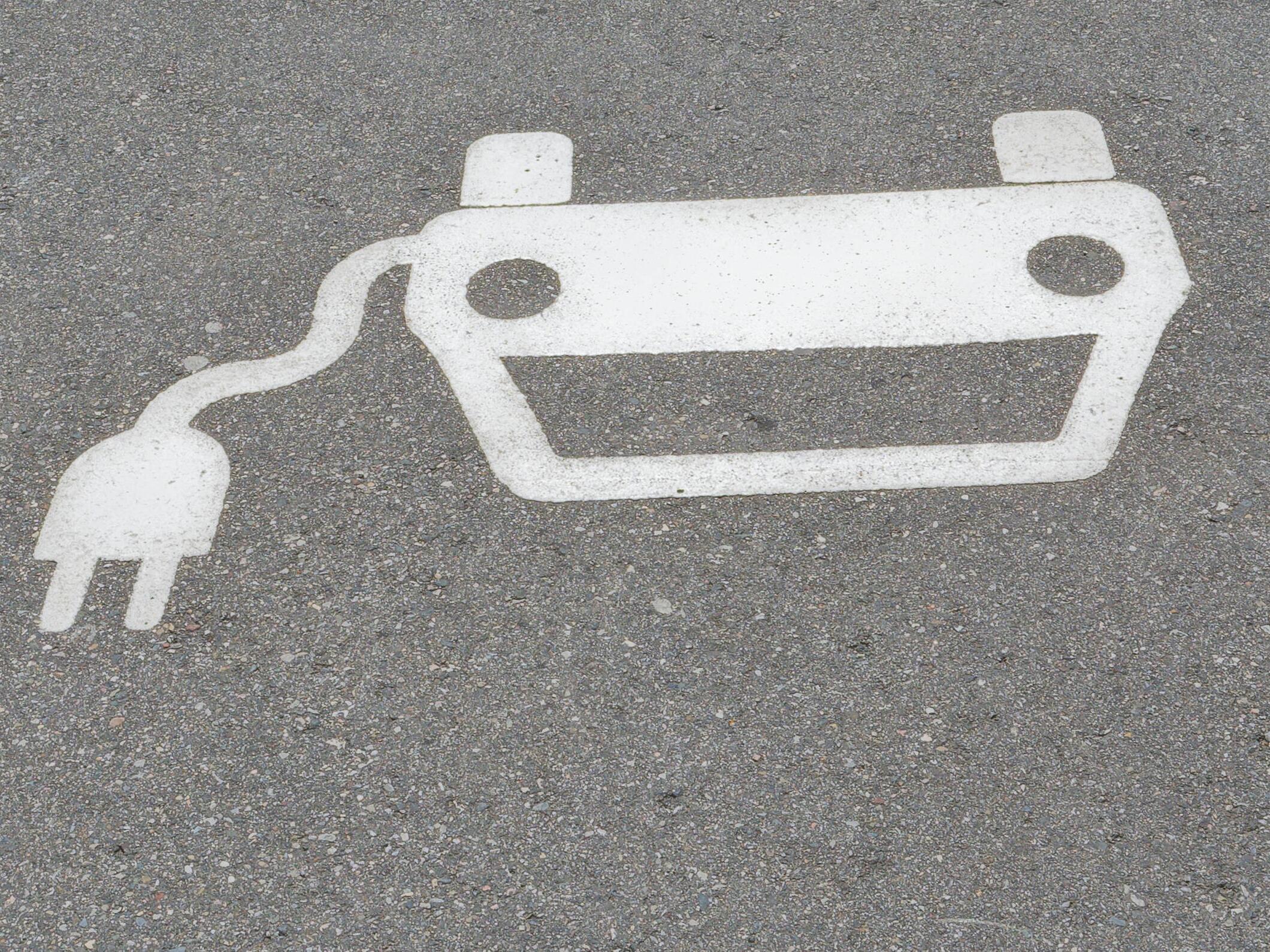EU plant E-Auto-Pflicht fr Mietwagenanbieter - Widerstand aus Berlin |  GMX.CH
