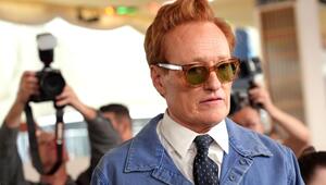 Vor der 98. Oscar-Verleihung - Ausrollen des roten Teppichs