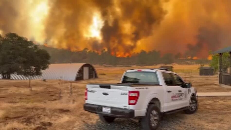 Kalifornien: Waldbrände breiten sich aus