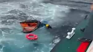 Vom Wind abgetrieben: Wingsurfer wird drei Kilometer vor der Küste gerettet