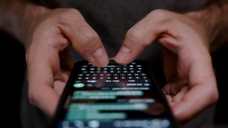 iPhone-Nutzer: Auf diesen Modellen funktioniert WhatsApp bald nicht mehr!