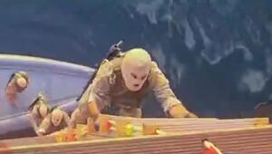 Strasse von Hormus: Iranisches Video soll Entern von Containerschiffen zeigen