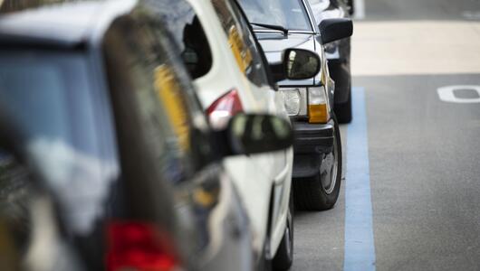 Geparkte Autos