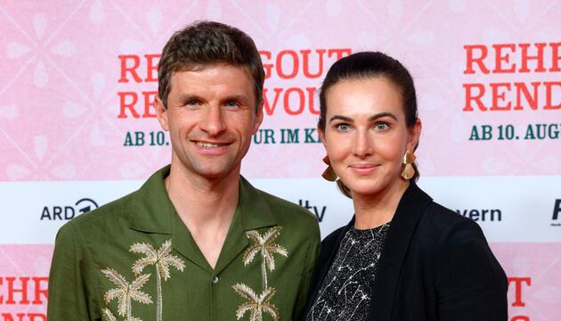 Thomas und Lisa Müller bei einer Filmpremiere im Jahr 2023.